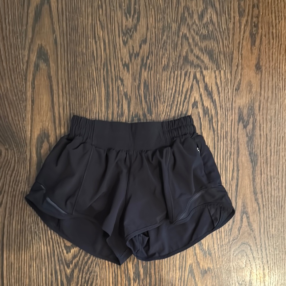 Lululemon shorts 2.5 inseam black size 0